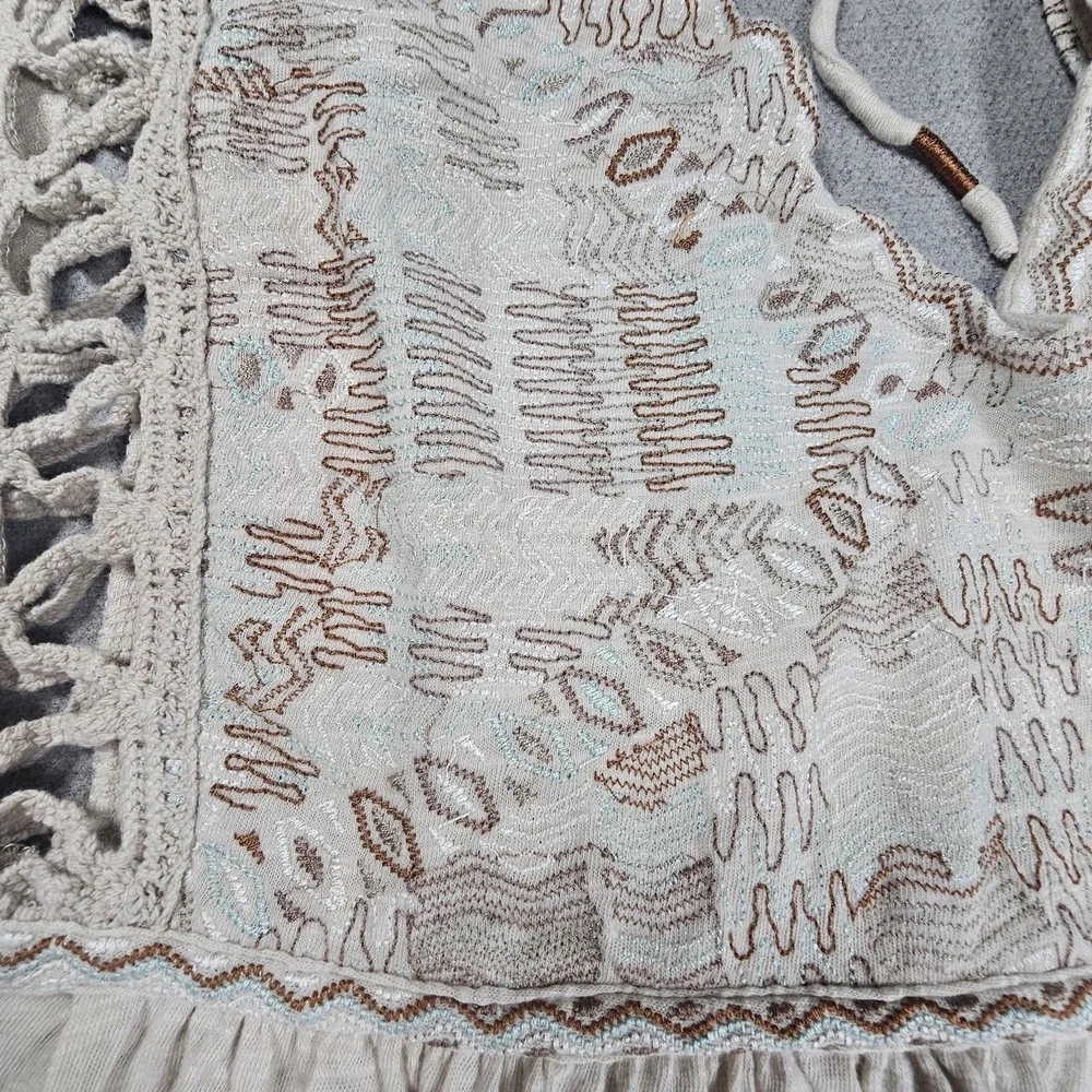 Free People Women's Much Love Top Boho Long‎ Sleeve Embroider Design Sz Medium